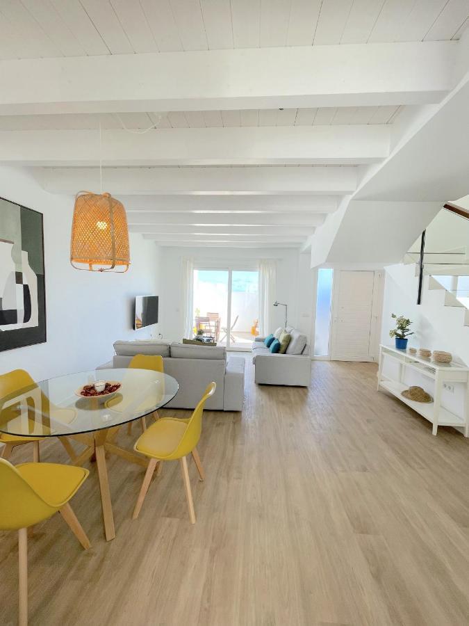 Casahost Villa Dolce Vita กอสตา เตกีสเซ ภายนอก รูปภาพ